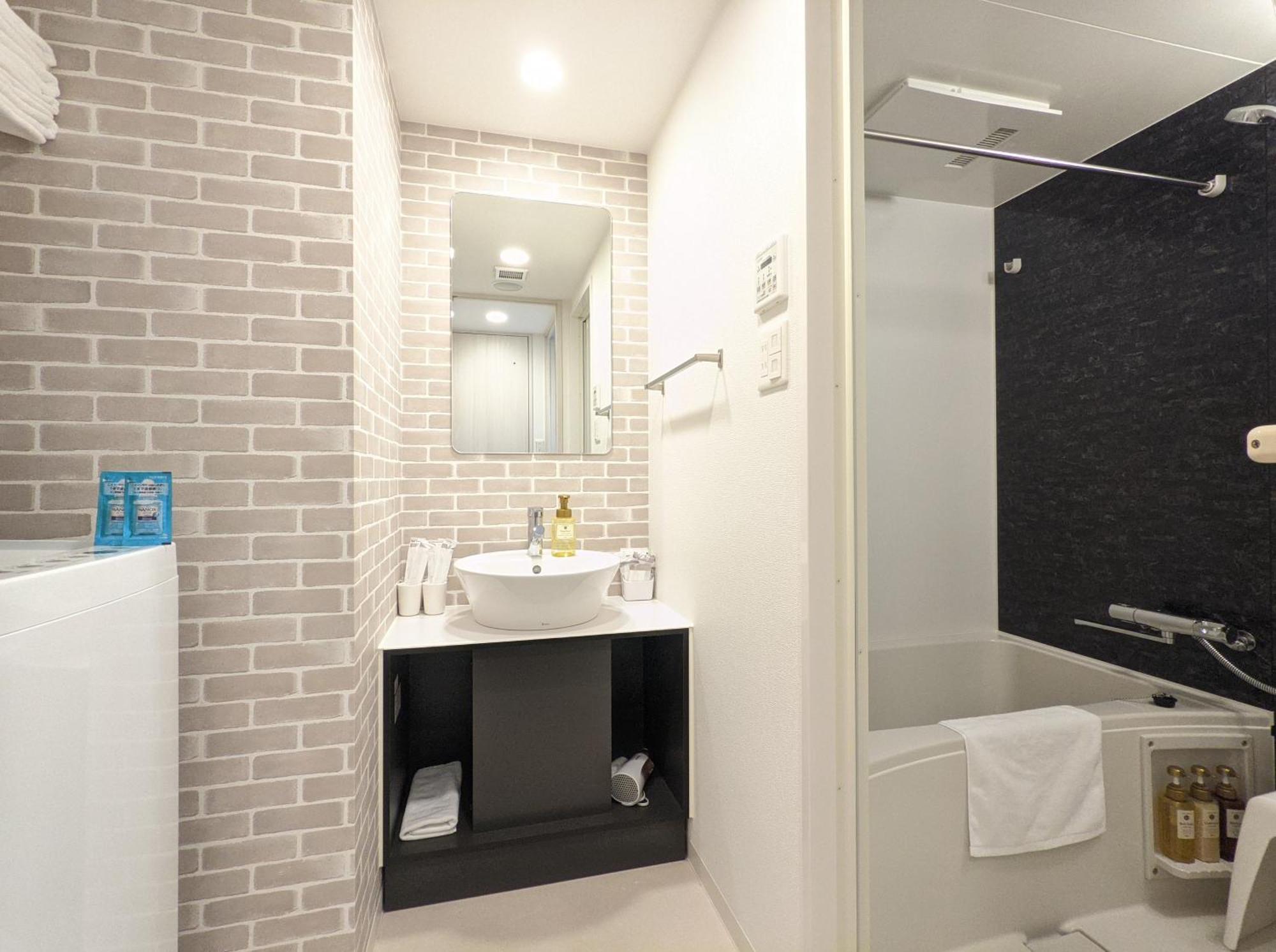 Eslead Hotel Namba Daikokucho Osaka Ngoại thất bức ảnh